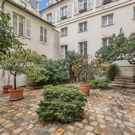 Authentique Le Marais / Place Des Vosges By Weekome Appartamento